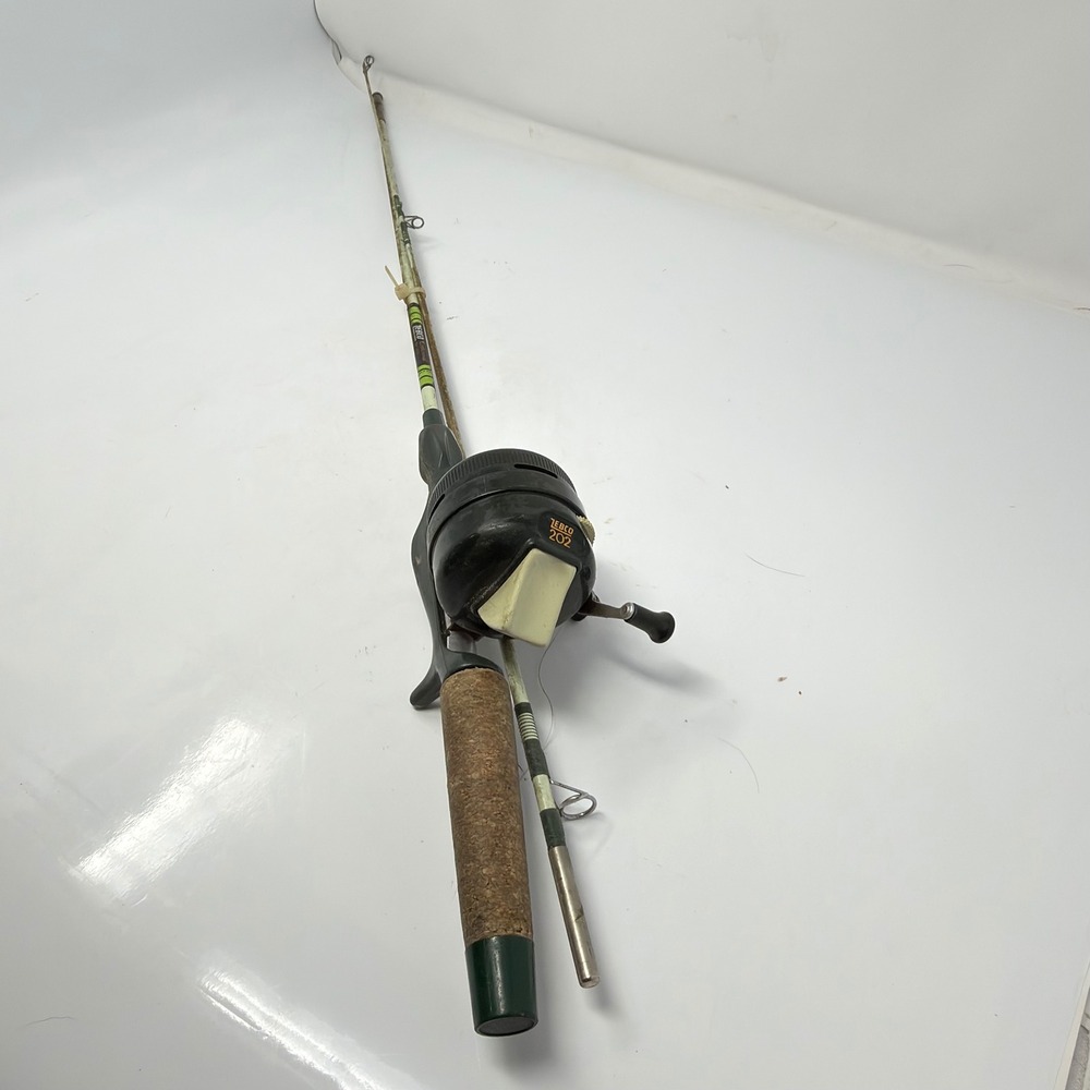 Zebco 202 Spincast Reel Centennial No 4020 Rod Combo Green Black Tan USA